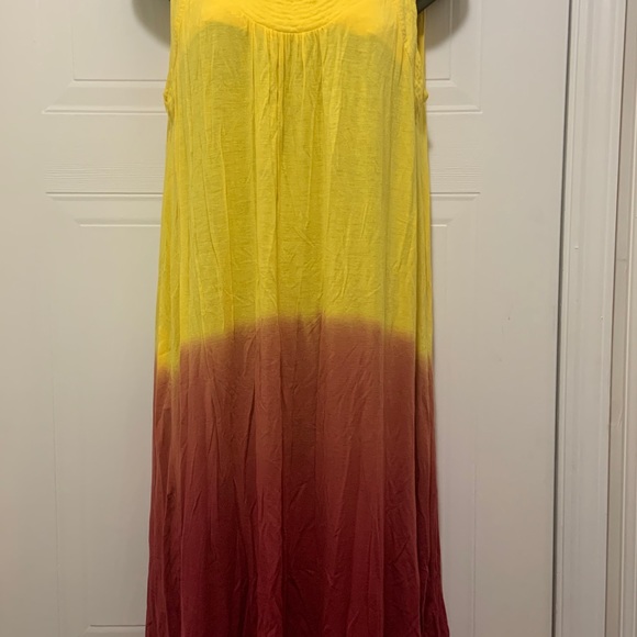 WD NY DRESS - Picture 2 of 4